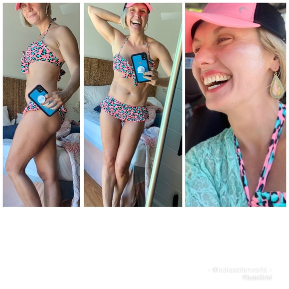 Let’s see your favorite summer posh finds!! - Picture 1 of 3